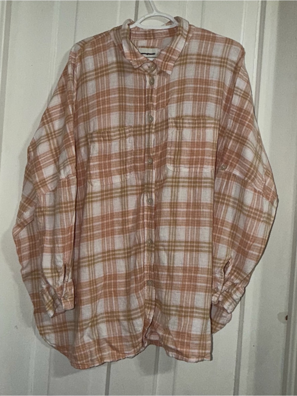 Women's size large shirt American Eagle Outfitters Plaid Button-Down Shirt